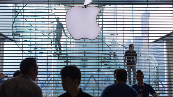 Apple thừa sức “mua” cả thị trường chứng khoán Nga