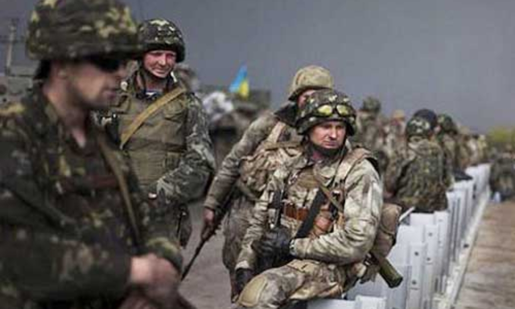 Binh sỹ Ukraine ở khu vực miền đông nước này - Ảnh: News.<br>