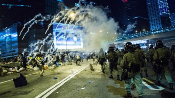 Hồng Kông trước nguy cơ tê liệt vì biểu tình