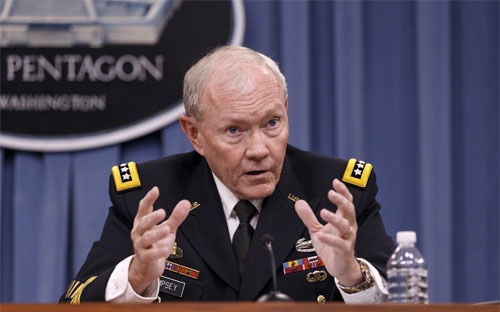 Chủ tịch Hội đồng tham mưu trưởng liên quân Mỹ, tướng Martin Dempsey - Ảnh: AP/WSJ.<br>