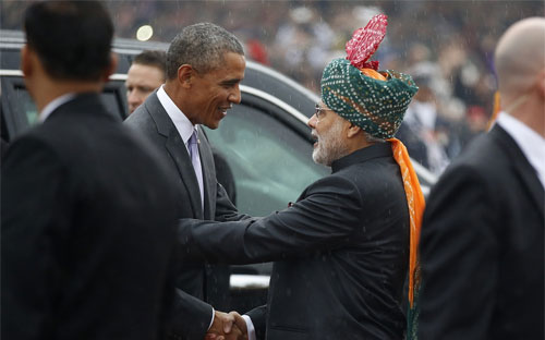 Tổng thống Mỹ Barack Obama (trái) và Thủ tướng Ấn Độ Nerandra Modi (phải) tại New Delhi ngày 26/1 - Ảnh: Reuters.<br>