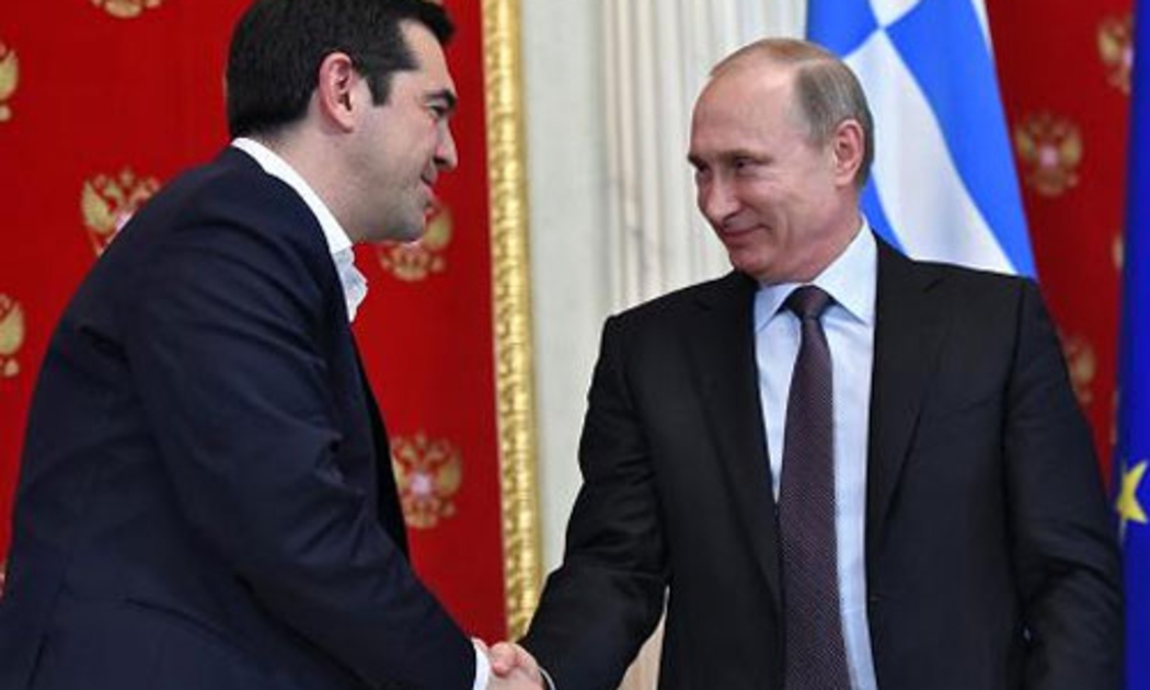 Thủ tướng Hy Lạp Alexis Tsipras (trái) trong một cuộc gặp với Tổng thống Nga Vladimir Putin (phải) - Ảnh: Getty/CNBC.