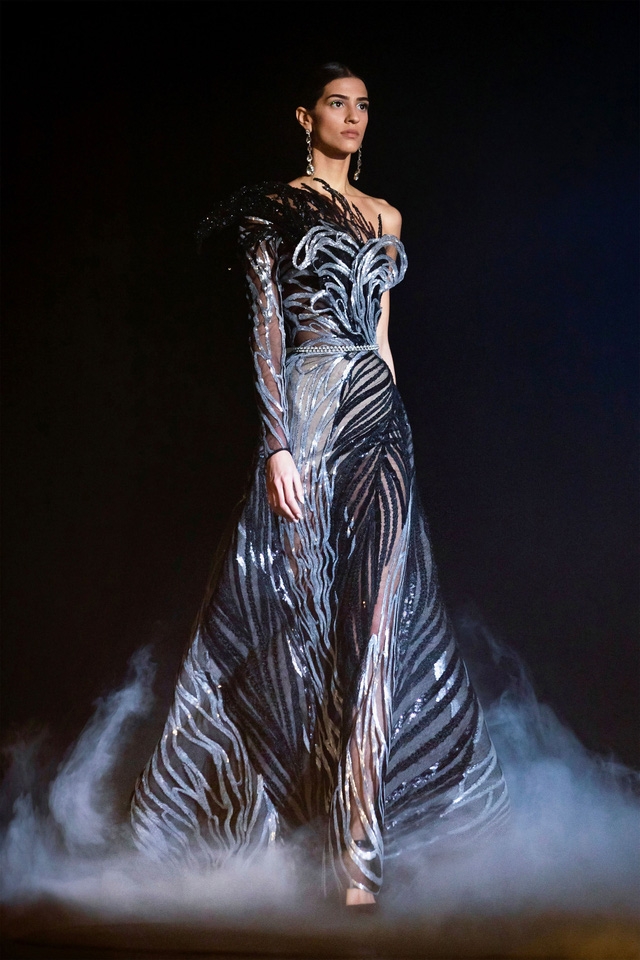 BST Haute Couture Xuân Hè của Elie Saab: nhà hát của giấc mơ - Ảnh 1.