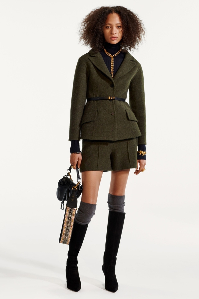 BST pre-fall 2019 của Christian Dior: những quý cô kiêu kỳ - Ảnh 10.