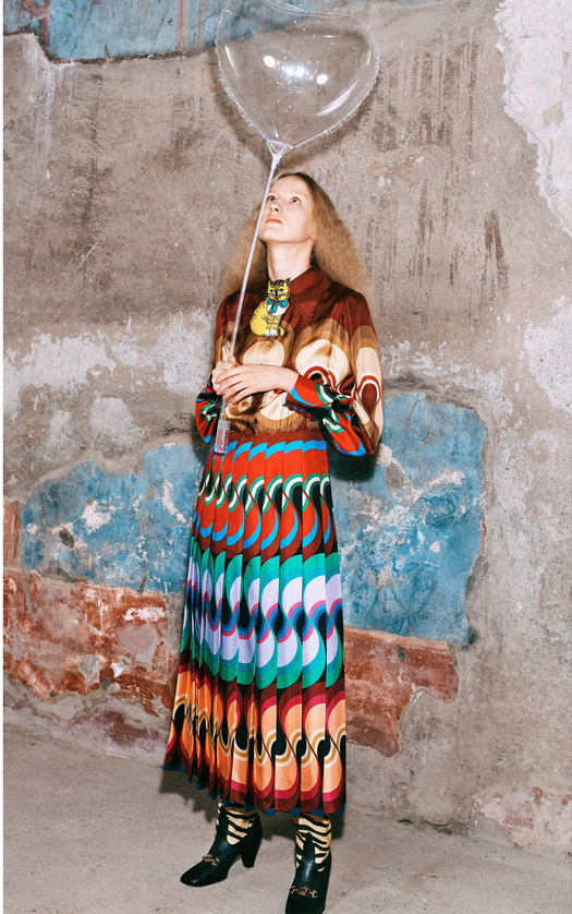 BST pre-fall 2019 của Gucci: những nàng Alice mộng mơ - Ảnh 16.