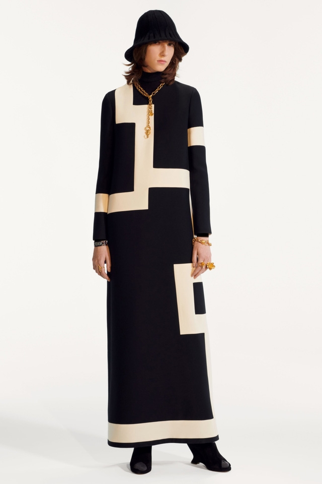 BST pre-fall 2019 của Christian Dior: những quý cô kiêu kỳ - Ảnh 17.