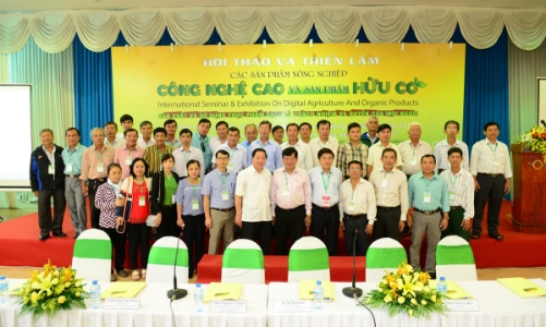 HỘI THẢO VÀ TRIỂN LÃM CHUYÊN NGÀNH NÔNG NGHIỆP CÔNG NGHỆ CAO VÀ NÔNG NGHIỆP HỮU CƠ D-AGROTECH