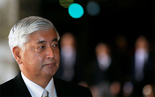 “Chính sách quân sự và an ninh của Trung Quốc thiếu minh bạch, bao gồm 
minh bạch về ngân sách”, Bộ trưởng Bộ Quốc phòng Nhật Bản Gen Nakatani 
phát biểu trước báo giới vào hôm thứ Sáu tuần trước - Ảnh: Bloomberg.<br>