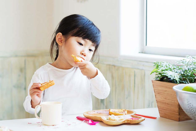 Bổ sung men tiêu hóa đúng cách cho trẻ - Ảnh 1.