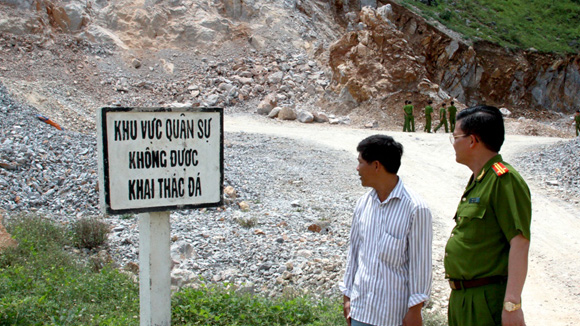 Đất quốc phòng hiện có 277.944 ha, tăng 88.618 ha so với năm 2010, so với chỉ
 tiêu kế hoạch sử dụng đất đến năm 2015 theo nghị quyết Quốc hội là 
372.000 ha, đạt 74,73% - Ảnh: ANTĐ.<br>