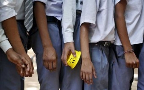 Công ăn việc làm là một vấn đề lớn ở Uttar Pradesh, nơi có hàng chục triệu người thất nghiệp.