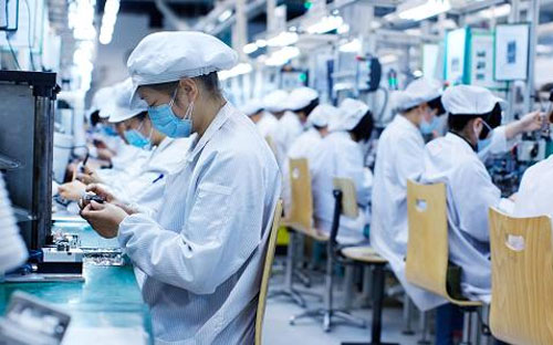 Tháng trước, hoạt động của các nhà máy ở Trung Quốc giảm xuống mức nhất trong 3 năm - Ảnh: Getty/CNBC.<br>