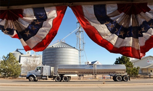 Giá dầu tăng mạnh nhất trong hơn 6 năm