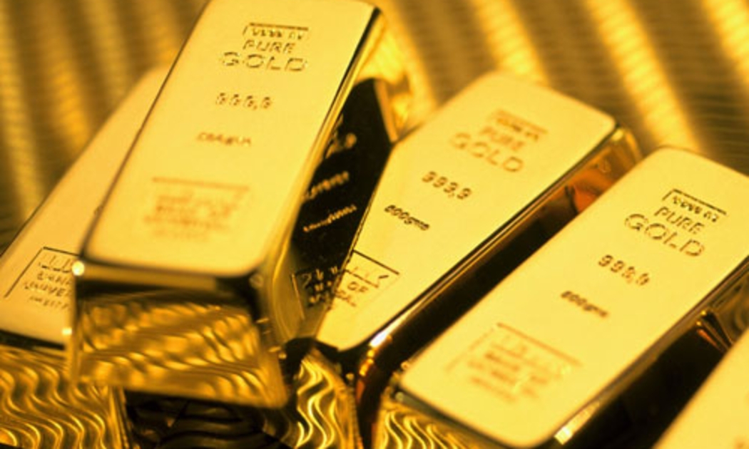 Trong vòng 12 tháng qua, giá vàng quốc tế đã giảm 12%, trong khi tỷ giá đồng USD tăng 18%.
