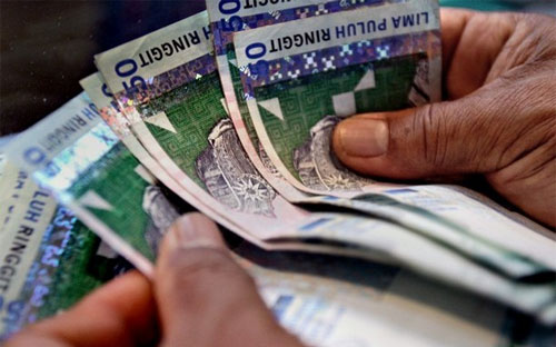 Ngày 20/8, đồng Ringgit của Malaysia giảm giá xuống mức thấp nhất trong 17 năm.<br>