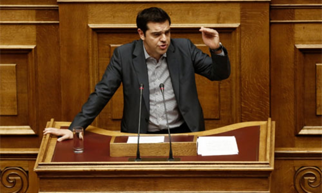 Thủ tướng Hy Lạp Alexis Tsipras phát biểu trước Quốc hội nước này ngày 10/7 - Ảnh: Bloomberg.