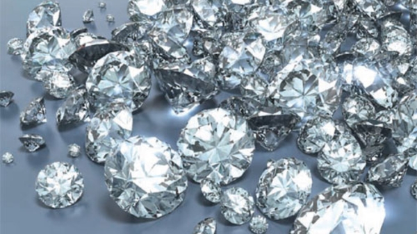 Kim cương mất giá mạnh vì Trung Quốc