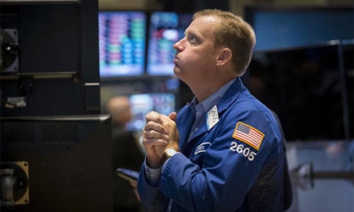 Rớt thảm, chứng khoán Mỹ thấp nhất 4 năm