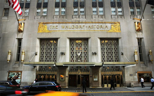 Khách sạn Waldorf Astoria ở New York - Ảnh: Getty/Bloomberg.<br>