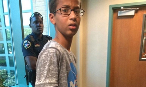 Obama, Zuckerberg khen thiếu niên Hồi giáo bị nghi chế bom