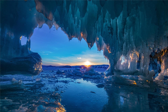 Baikal – hồ nước ngọt sâu nhất thế giới - Ảnh 3.