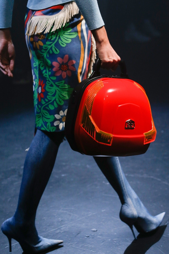 5 kiểu túi không thể thiếu trong tủ đồ mùa hè - Ảnh 6.