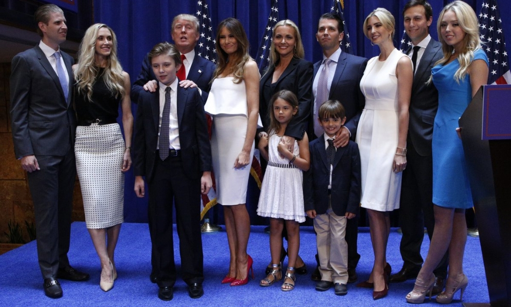 Gia đình Tổng thống đắc cử của Mỹ Donald Trump - Ảnh: Reuters.