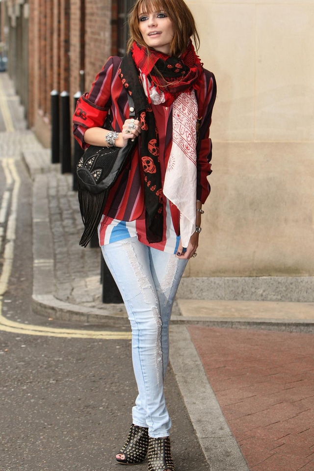 10 sản phẩm thời trang phủ sóng rộng khắp nhất trong thập kỷ qua - Ảnh 1.