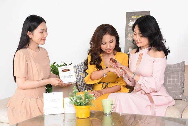 Serum Valentine: Mở đường cho làn sóng ứng dụng AH-8 trong điều trị nếp nhăn  - Ảnh 1.