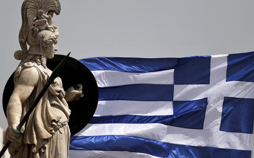 Đối mặt với nguy cơ bị đẩy khỏi khối sử dụng đồng tiền chung châu Âu Eurozone, Hy Lạp trách móc các chủ nợ quốc tế cố tình cản trở tiến trình đàm phán giải ngân nhằm “hành hạ” Athens - Ảnh: Reuters.