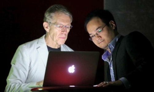 Cuộc chơi thương hiệu của Richard Moore