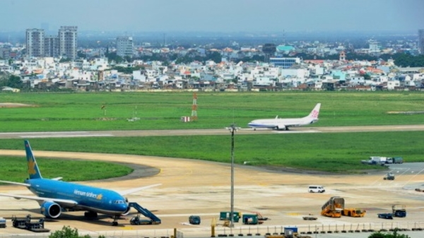 Thủ tướng lý giải sân golf Tân Sơn Nhất và sân bay Long Thành