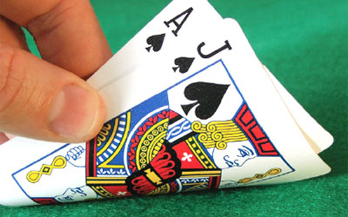 Một số đại biểu Quốc hội chuyên trách đã đề nghị bỏ tội danh đánh bạc.<br>