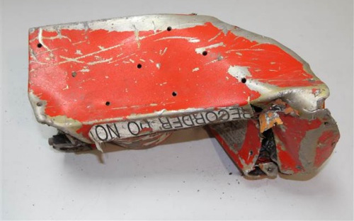 Hộp ghi âm buồng lái trên máy bay Germanwings gặp nạn - Ảnh: BEA.