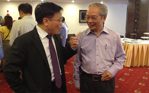 Thảo luận bên lề Diễn đàn Kinh tế Mùa xuân 2015.<br>