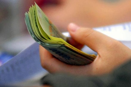 Tổng cục Thuế xác định nhiệm vụ trọng tâm, xuyên suốt năm 2014 sẽ là 
“thực hiện tốt nhiệm vụ thu ngân sách nhà nước năm 2014, đảm bảo vượt 
tối thiểu 5% dự toán pháp lệnh đã được Quốc hội, Chính phủ giao cho cơ 
quan thuế quản lý”.