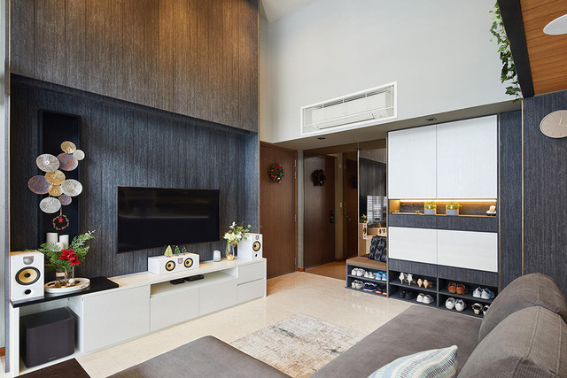 Căn hộ với gác lửng đầy cây và ánh sáng - Ảnh 1.