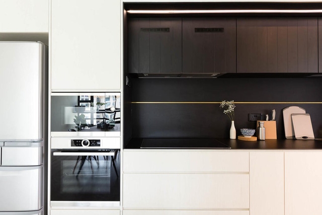 Căn hộ màu trắng thanh lịch - Ảnh 2.