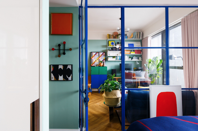 Căn hộ nhỏ diện trang phục colour block - Ảnh 4.