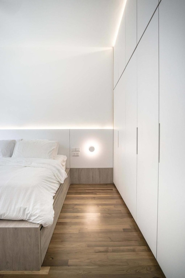 Căn hộ nhỏ màu trắng tinh khôi - Ảnh 4.