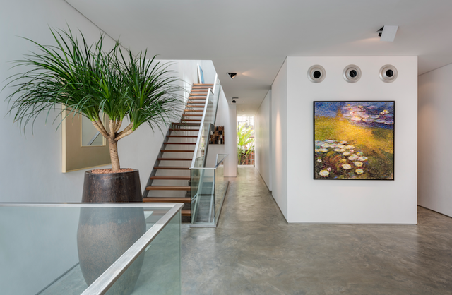 Căn hộ lofthouse màu trắng phong cách - Ảnh 4.