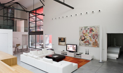 Cải tạo garage cũ thành căn hộ siêu sang