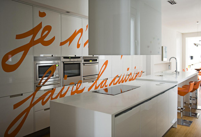 Cải tạo garage cũ thành căn hộ siêu sang - Ảnh 2.