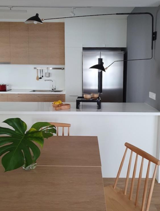 Đồ nội thất gỗ nhẹ trong căn hộ chung cư - Ảnh 2.