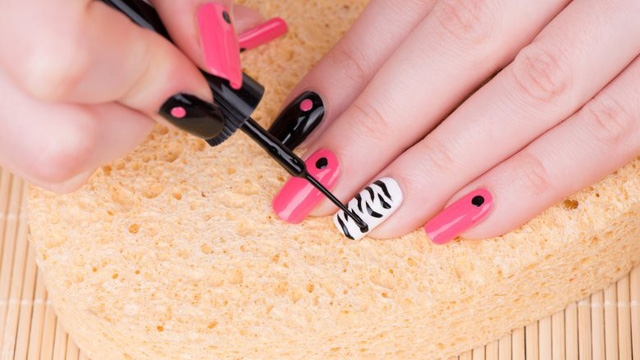 Màu sơn móng tay tiết lộ gì về bạn? - Ảnh 11.