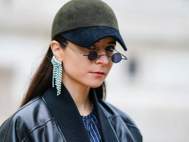 12 món đồ trong tủ quần áo năm 2020 bạn nên loại bỏ - Ảnh 10.