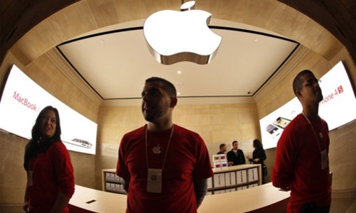 Vui vẻ đóng “thuế Apple” tại Mỹ
