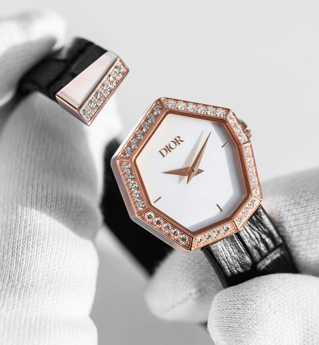 BST Gem Dior: đá quý, hình học và bất quy tắc - Ảnh 3.