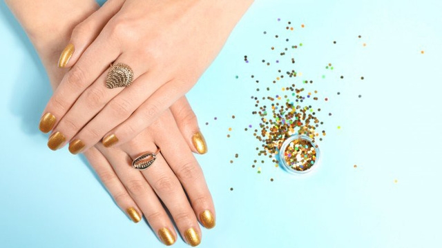 Màu sơn móng tay tiết lộ gì về bạn? - Ảnh 13.