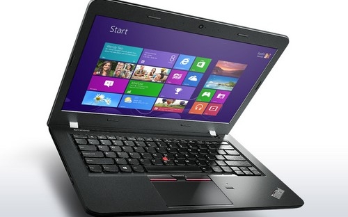 ThinkPad E450 được cài đặt sẵn Windows 8.1 bản quyền khi bán ra.